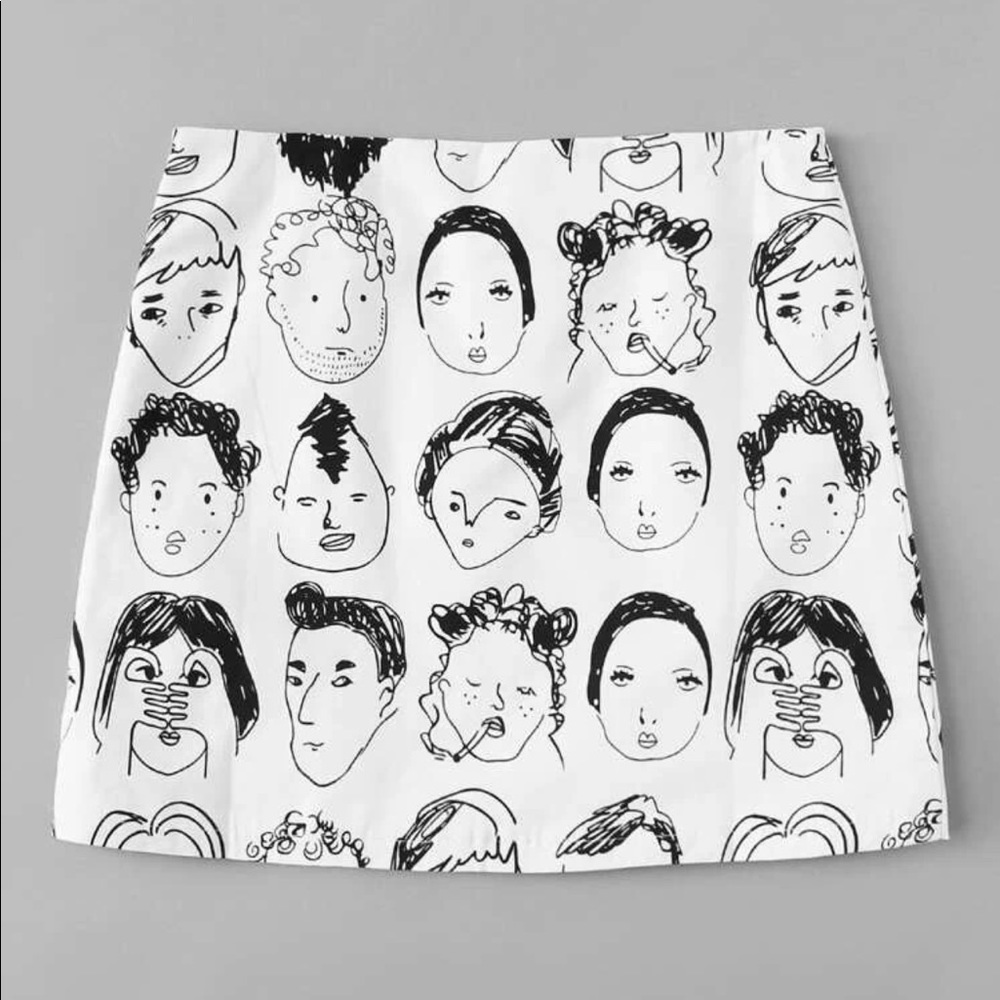 figure print face mini skirt